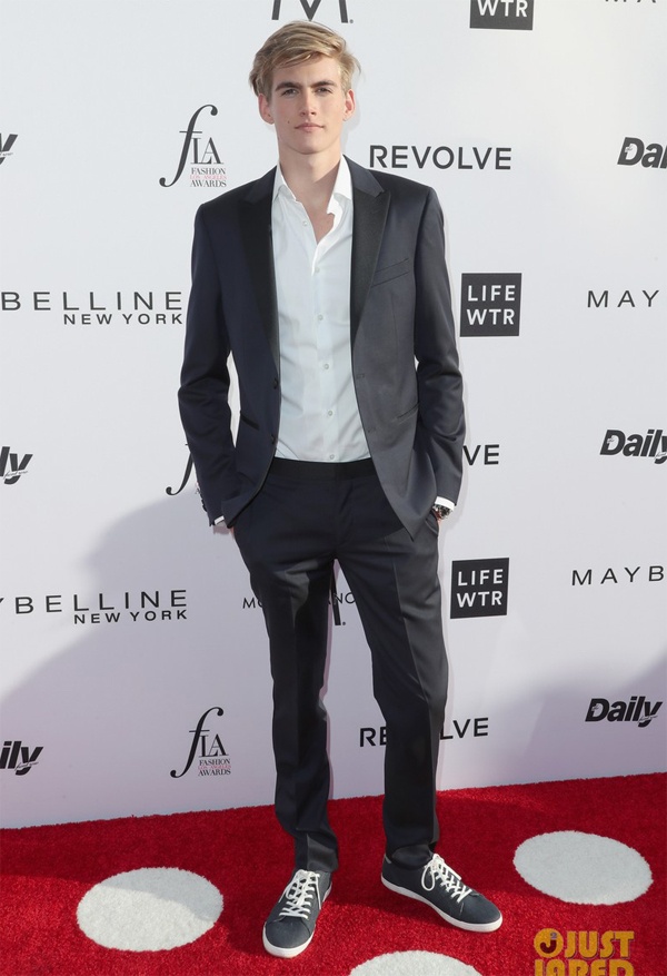 Con trai,  con gai cuu sieu mau Cindy Crawford anh 3