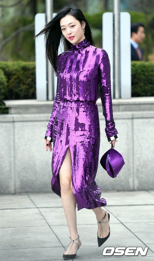 Sulli noi bat o su kien anh 1