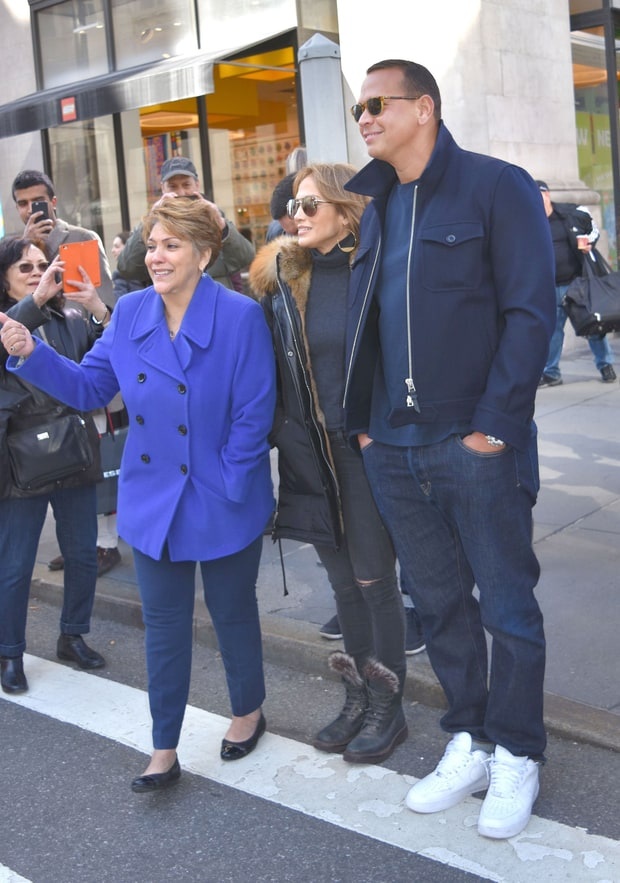 Jennifer Lopez muốn lấy chồng mới ảnh 2 Jennifer Lopez muon lay chong moi anh 2