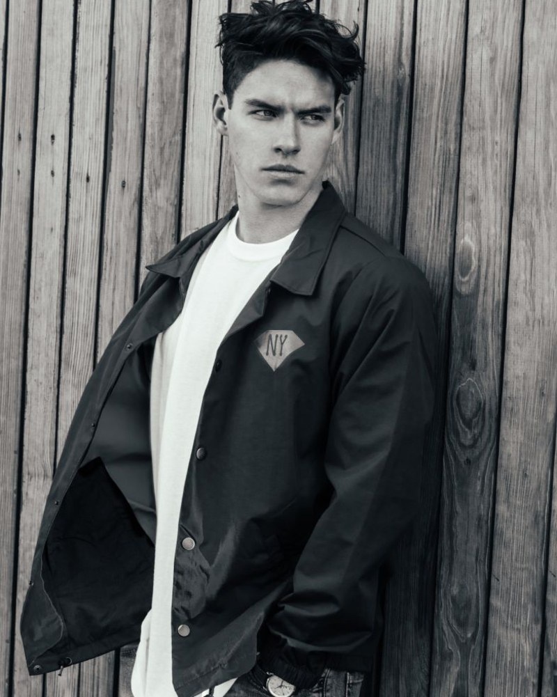 Chau trai ba Hillary Clinton lam nguoi mau anh 8