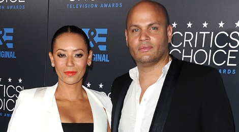 Chong cuu ca si Spice Girls bi cam phat tan bang sex cua vo hinh anh