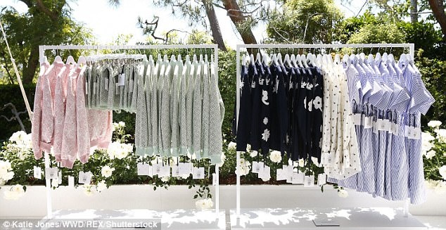 Do re cua Victoria Beckham anh 4