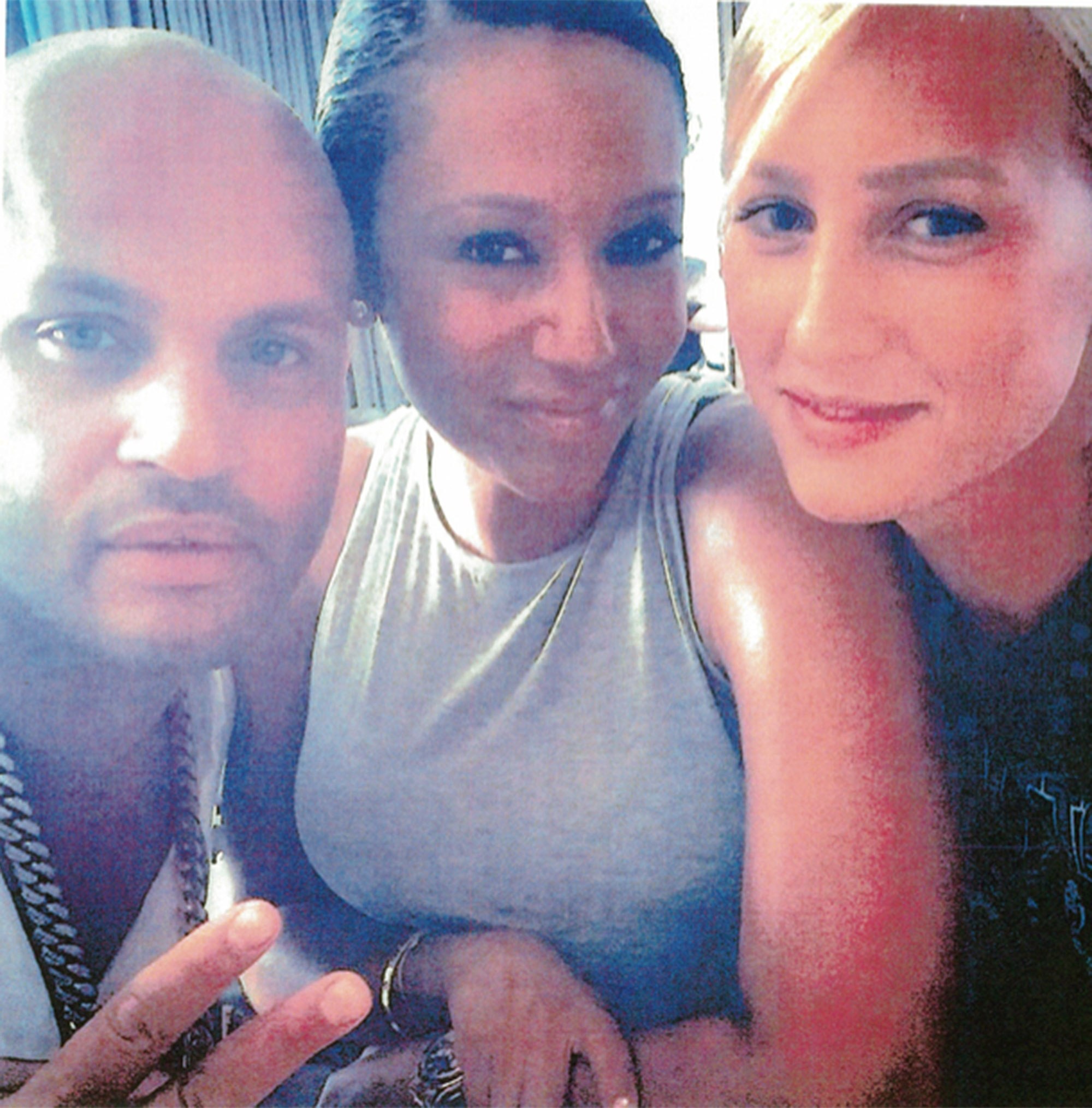 Bảo mẫu kiện Mel B ảnh 2 Bao mau kien Mel B anh 2