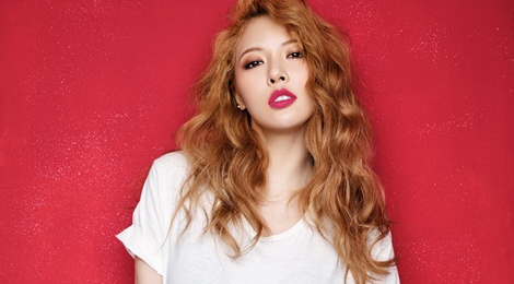 HyunA bi chi trich vi phat ngon ung ho viec mac ho tren san khau hinh anh