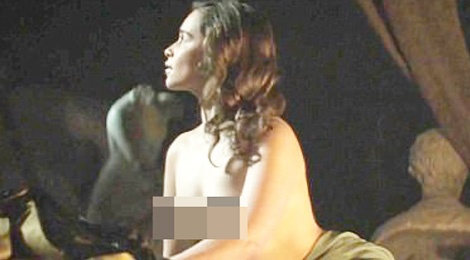 Me Rong cua 'Game Of Thrones’ tiep tuc co canh nong o phim moi hinh anh