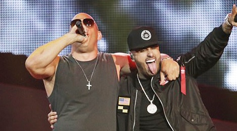 Vin Diesel lan dau hat tren san khau lon hinh anh