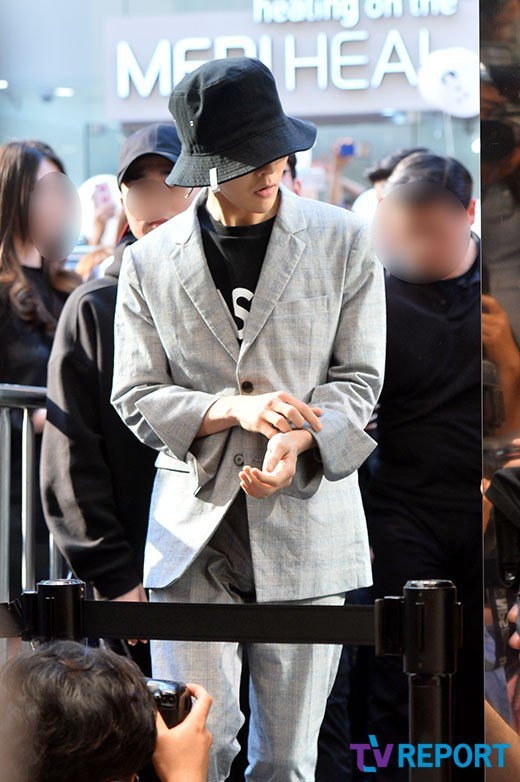 G-Dragon khien day pho tac nghen anh 1