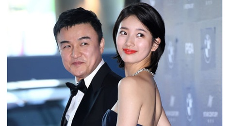 Kieu nu Suzy va Yoona do sac voc tren tham do hinh anh