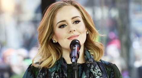 Adele la nghe si duoi 30 tuoi giau nhat nuoc Anh hinh anh