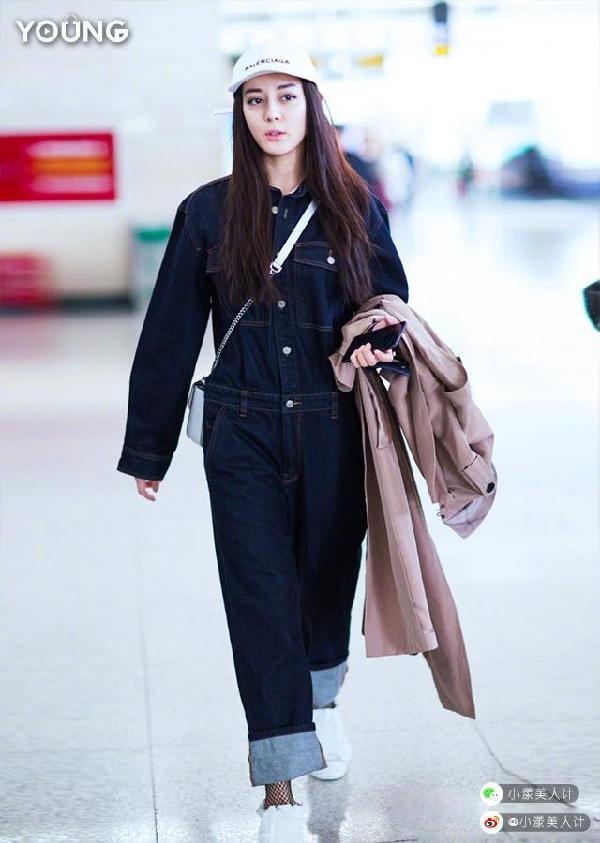 Sao Hoa ngu dien jumpsuit anh 7