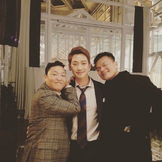 Psy quy tu G-Dragon,  kieu nu goi cam trong album moi anh 4