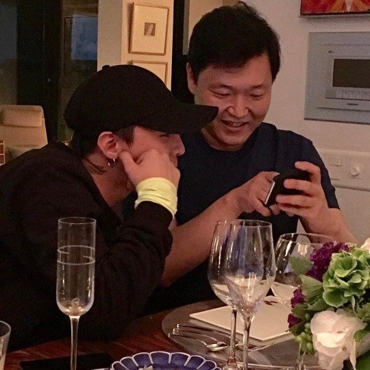 Psy quy tu G-Dragon,  kieu nu goi cam trong album moi anh 5