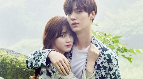 Xu huong yeu dong nghiep no ro trong showbiz Han hinh anh