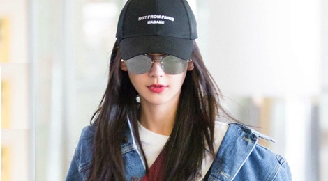 Angelababy sanh dieu o san bay hinh anh