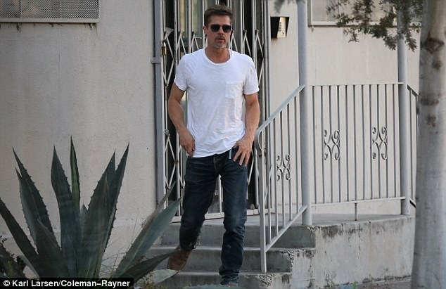 Brad Pitt dần hồi phục sức khỏe nhờ cai rượu ảnh 2 Brad Pitt dan hoi phuc suc khoe nho cai ruou anh 2