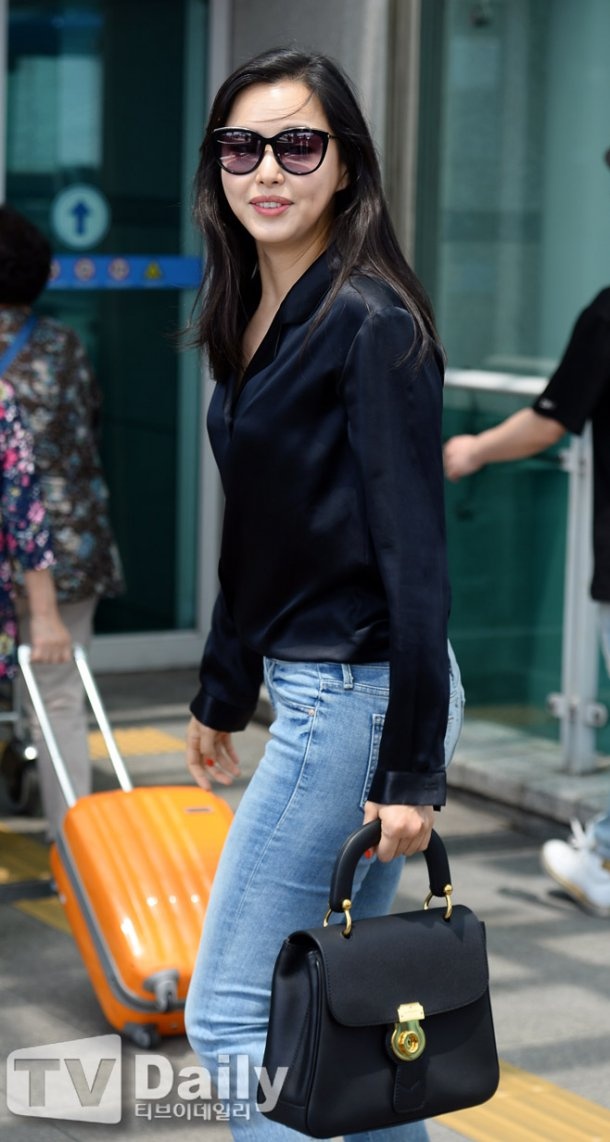 hoa hau Han honey lee va ban trai anh 3