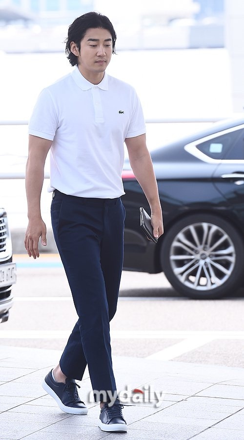 hoa hau Han honey lee va ban trai anh 4