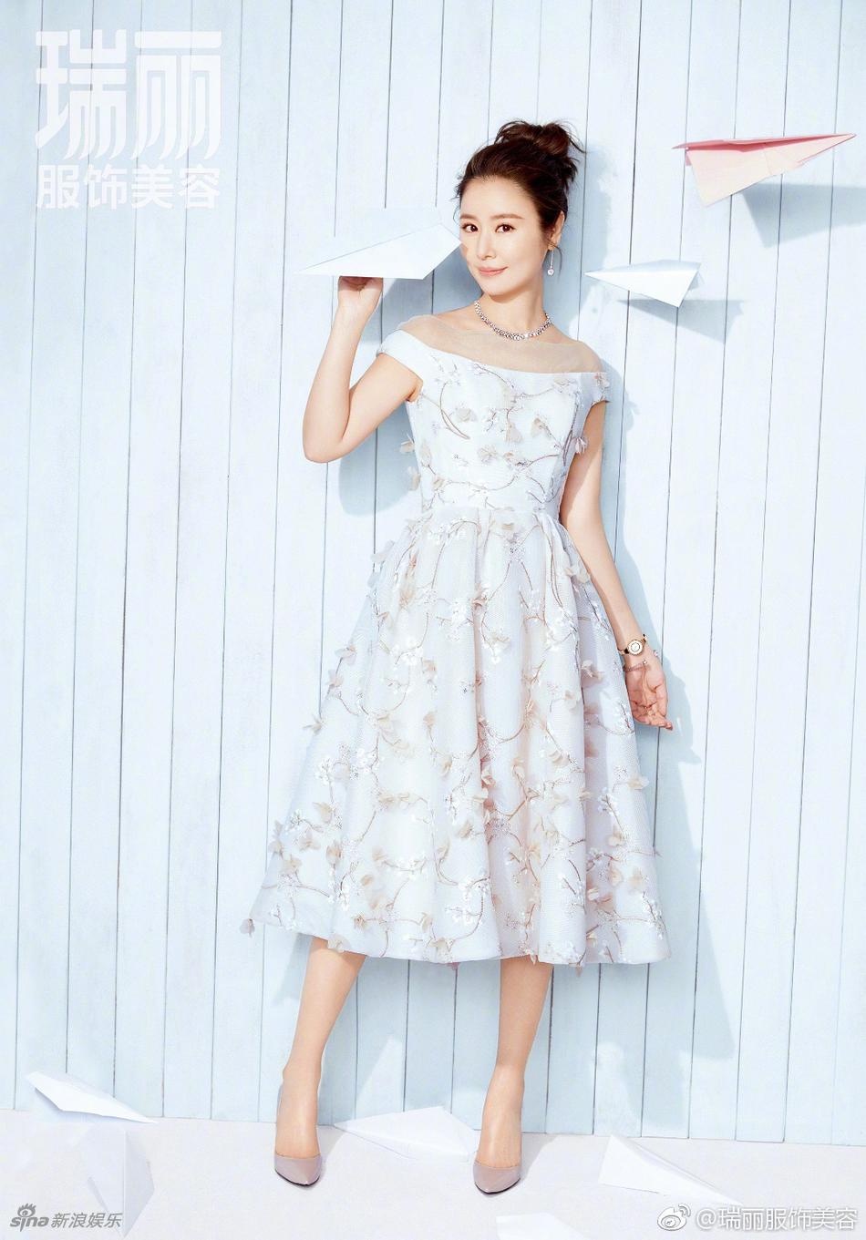 Lam Tam Nhu mac dep sau khi sinh anh 5