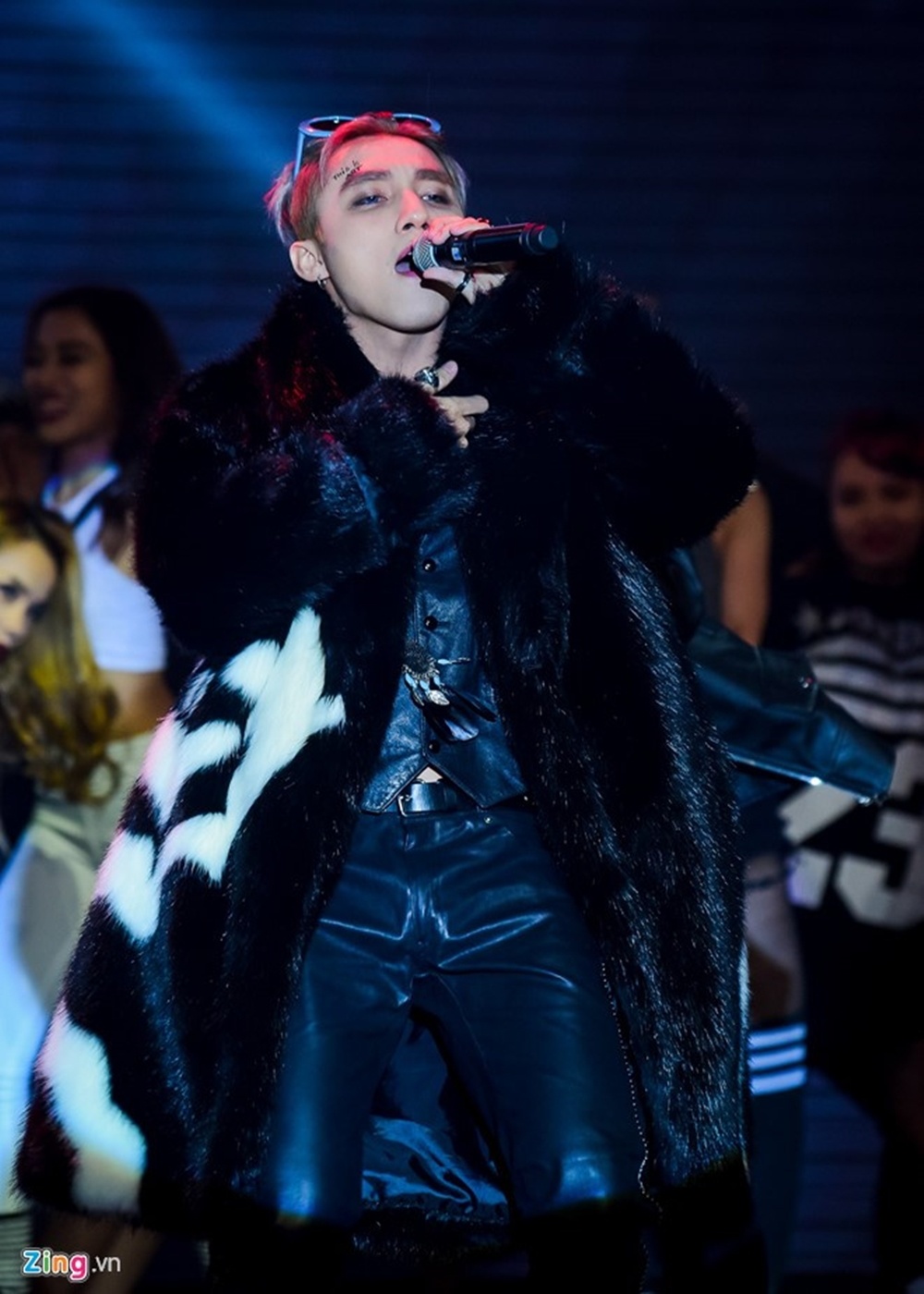 thoi trang Son Tung M-TP anh 3