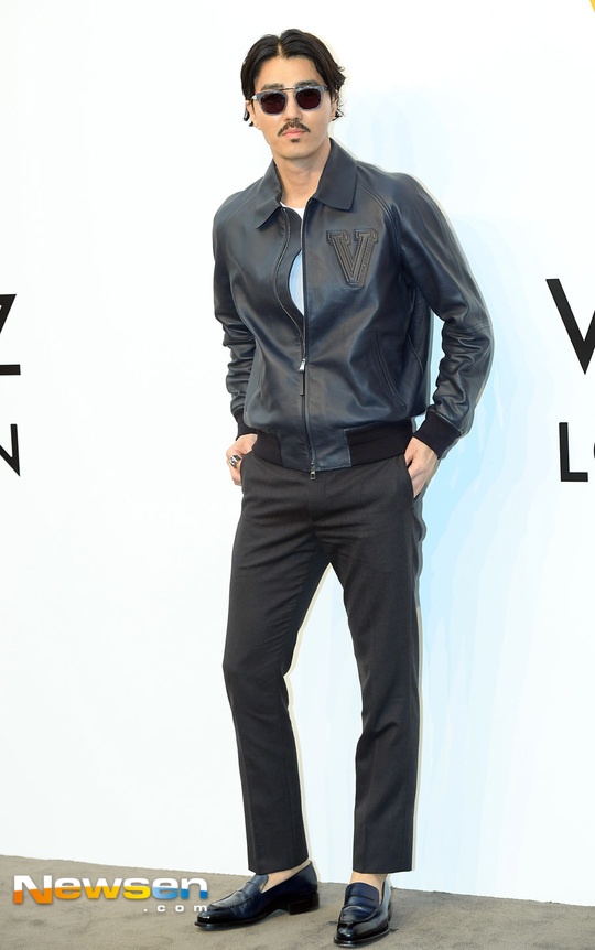 Sulli va seohyun anh 10