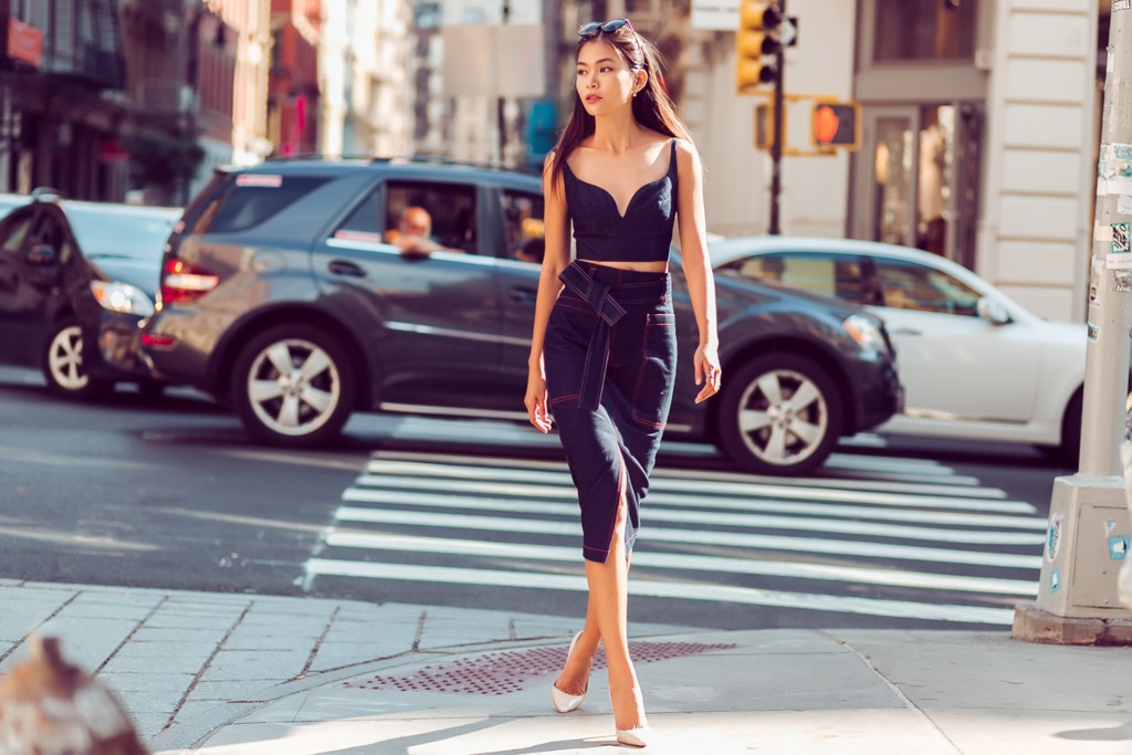 Nhan sac cua Mau Thuy,  sieu mau Mau Thuy,  Mau Thuy anh 12