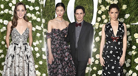 Trang phuc hoa la chiem linh tham do Tony Awards 2017 hinh anh