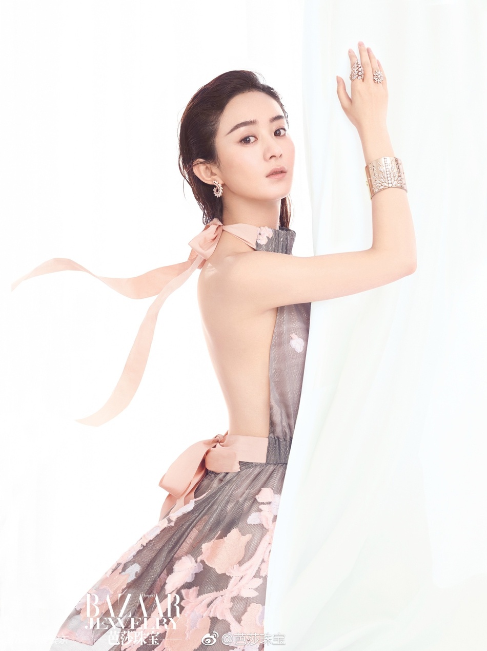 Hinh anh Trieu Le Dinh tren tap chi anh 2