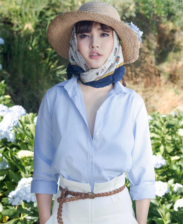 Fashionista chia sẻ bí quyết diện khăn turban ảnh 7 Fashionista chia se bi quyet dien khan turban anh 7
