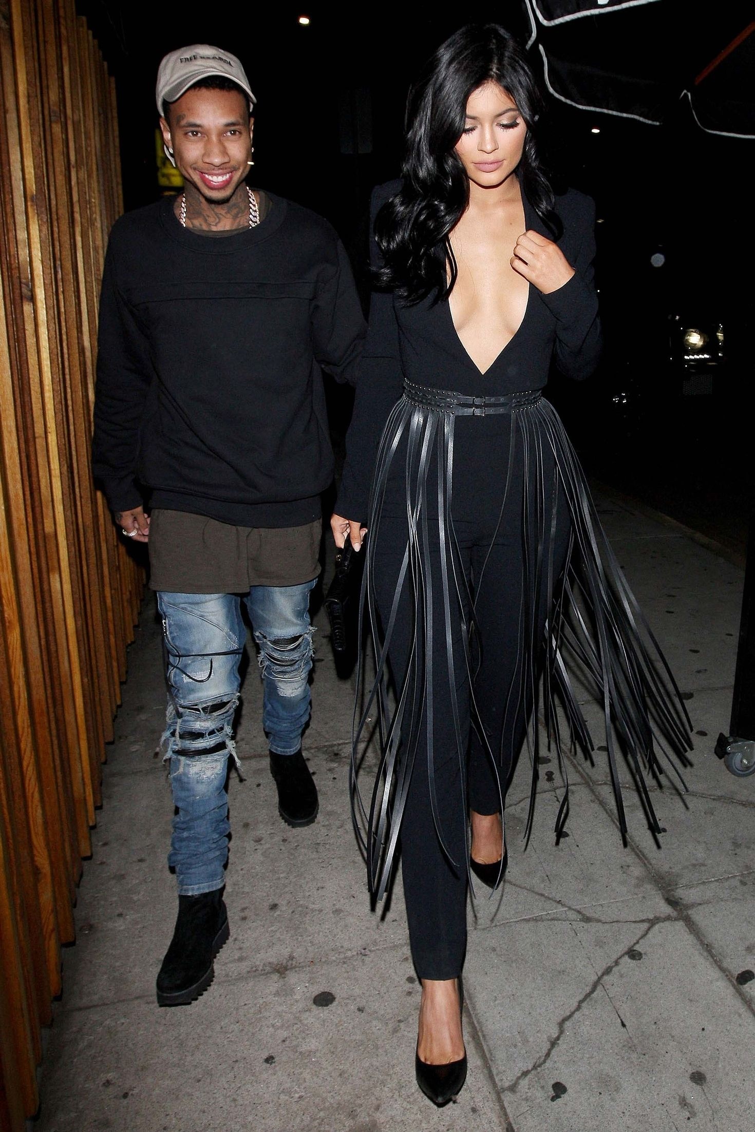 Những bộ trang phục táo bạo của cô nàng Kylie Jenner ảnh 4 Nhung bo trang phuc tao bao cua co nang Kylie Jenner anh 4