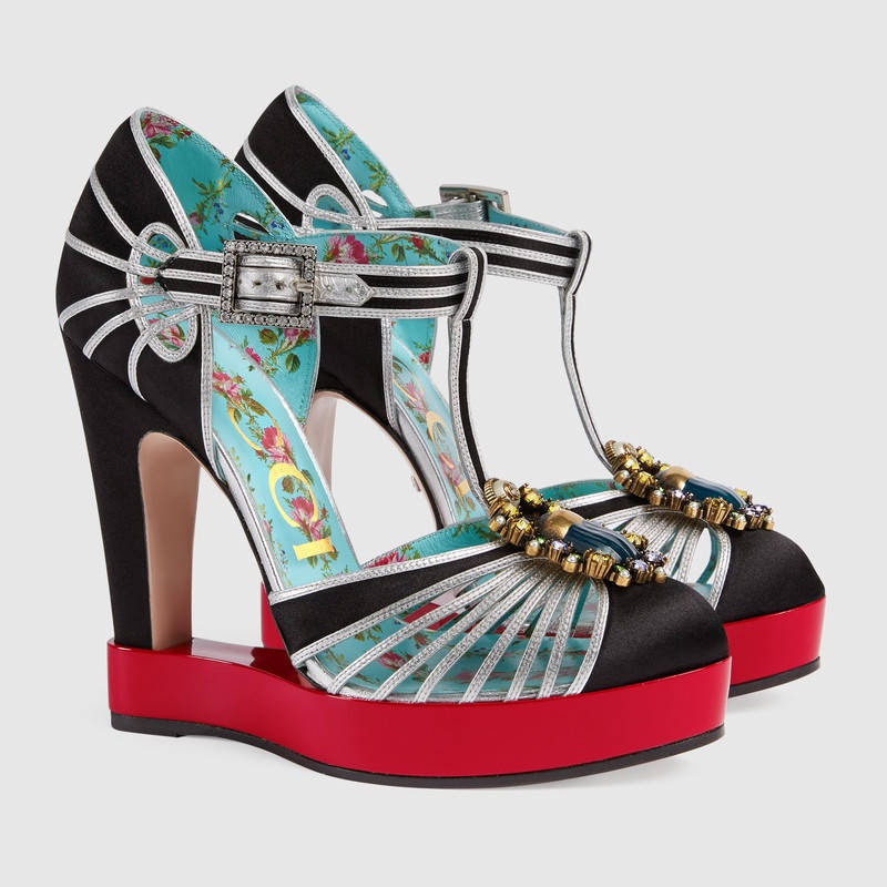 mau giay cua Gucci anh 4