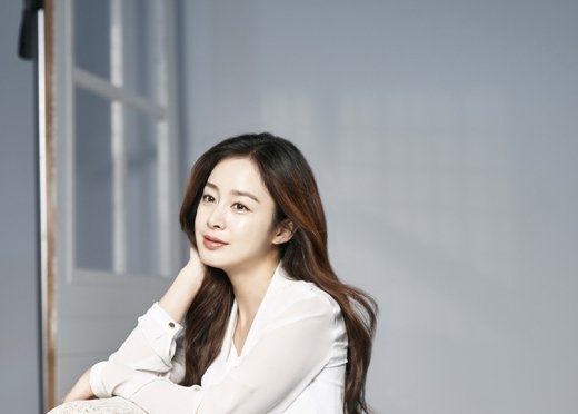 Bà bầu Kim Tae Hee xinh đẹp trong ảnh mới  ảnh 2 Ba bau Kim Tae Hee xinh dep trong anh moi anh 2