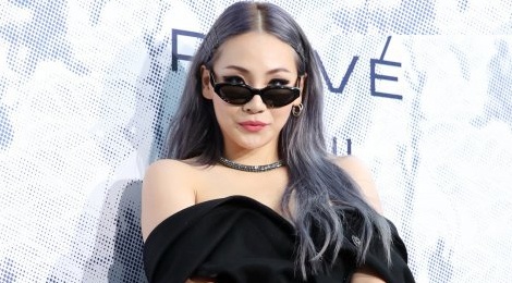 Rapper Kpop CL mac ho henh o su kien thoi trang hinh anh