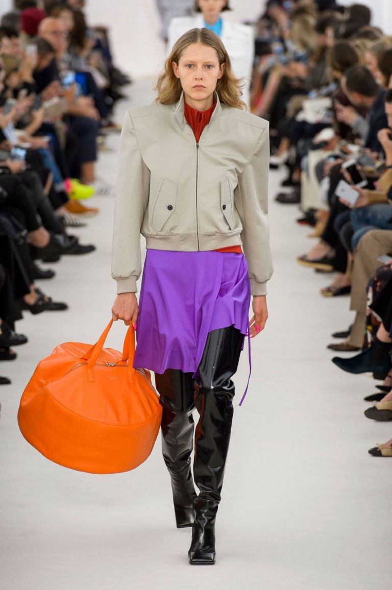 Những mẫu túi độc đáo của Balenciaga ảnh 6 Nhung mau tui doc dao cua Balenciaga anh 6