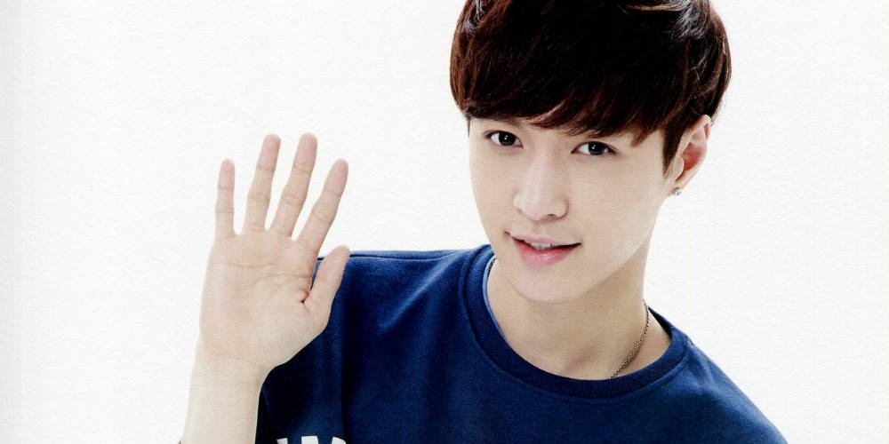 Lay tiếp tục vắng mặt trong album mới của EXO ảnh 1 Lay tiep tuc vang mat trong album moi cua EXO anh 1