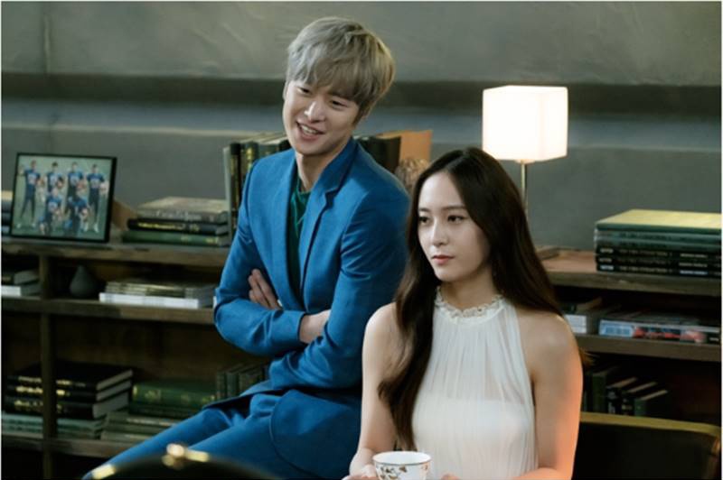 Sao nu mat do va kieu nu Kpop Krystal lam tinh dich trong phim moi anh 6