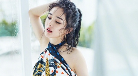 Duong Mich goi cam tren tap chi thang 7 hinh anh