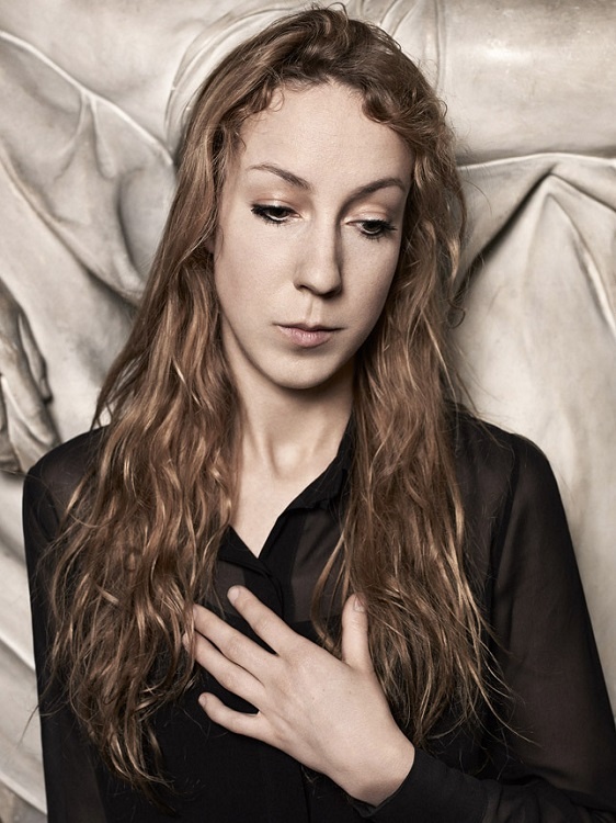 Show diễn của nhà thiết kế Iris Van Herpen ảnh 1 Show dien cua nha thiet ke Iris Van Herpen anh 1