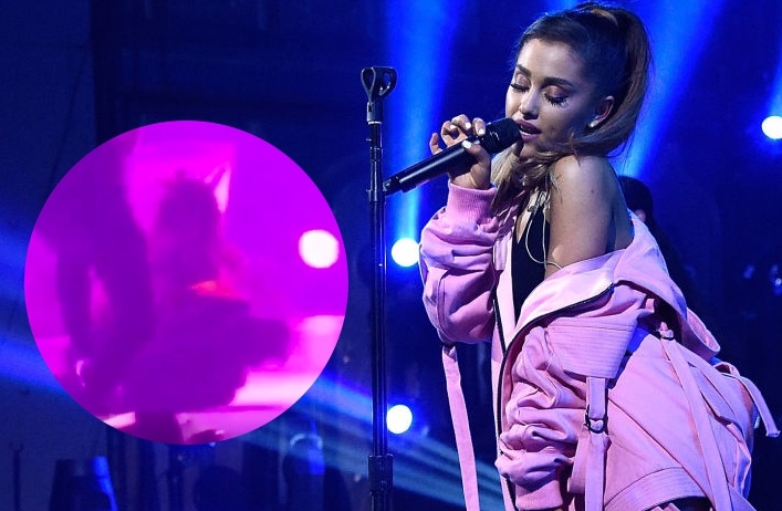 Ariana Grande gap su co san khau bat ngo hinh anh