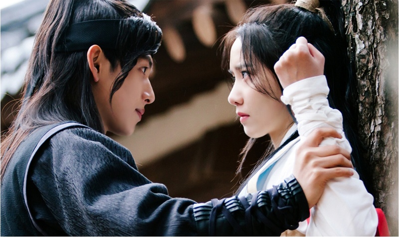 Yoona (SNSD) duoc 2 my nam theo duoi trong phim moi hinh anh