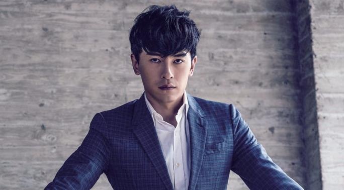 Trinh Nguyen Suong bat ngo den Viet Nam quay chuong trinh hinh anh