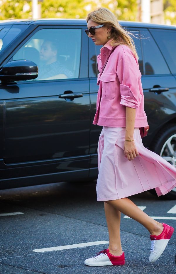 Những cách diện trang phục đơn giản dành cho các quý cô không có thời gian ảnh 1 Nhung cach dien trang phuc don gian danh cho cac quy co khong co thoi gian anh 1