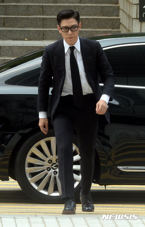 T.O.P huong an treo anh 1