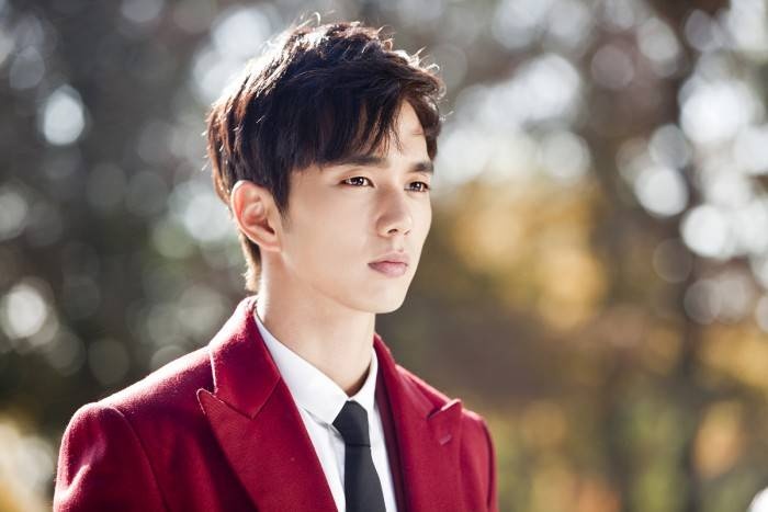 Yoo Seung Ho từng muốn từ bỏ ngành giải trí ảnh 1 Yoo Seung Ho tung muon tu bo nganh giai tri anh 1