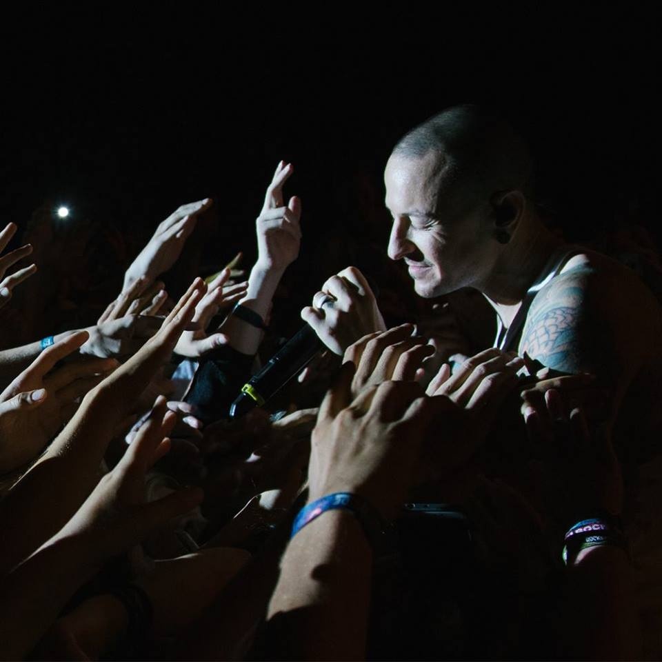 Sức mạnh Chester (Linkin Park) gửi gắm trong ca khúc cuối cùng ảnh 2 Suc manh Chester (Linkin Park) gui gam trong ca khuc cuoi cung anh 2