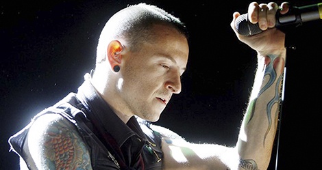 'Heavy' - thong diep cuoi cung cua truong nhom Linkin Park hinh anh