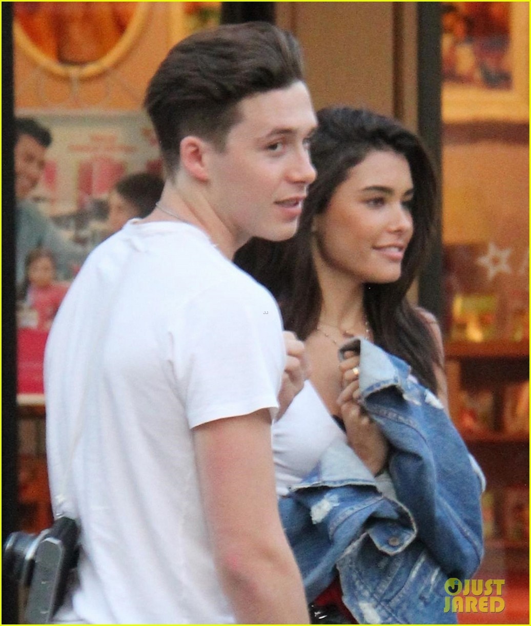 Quý tử nhà Becks mua nhà ảnh 3 Quy tu nha Becks mua nha anh 3