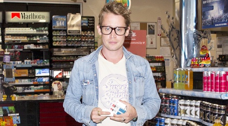 Sao ‘O nha mot minh’ xuat hien voi dien mao moi hinh anh