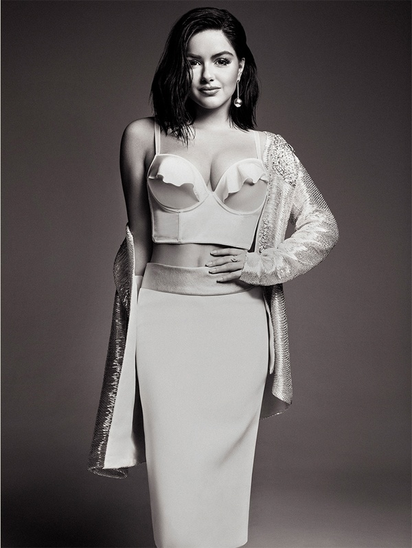 Co beo man anh nho Hollywood tu tin mac goi cam tren tap chi anh 4