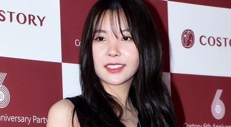 Nu ca si Han bi nghi sua mui lech hinh anh