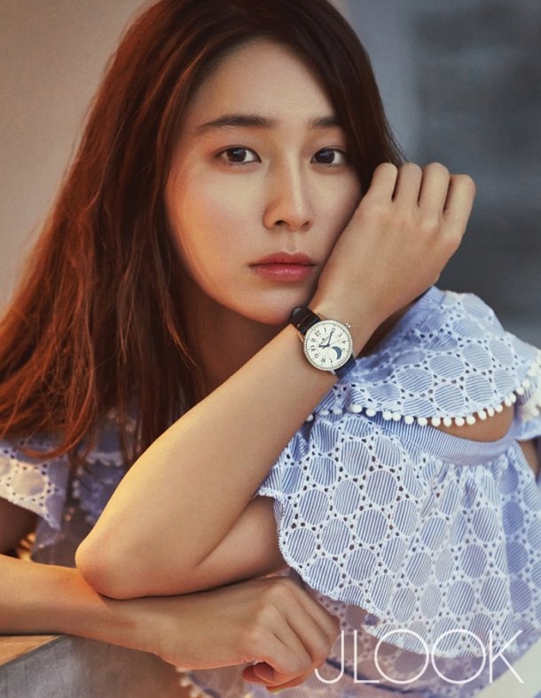 lee min jung o Da Nang anh 4